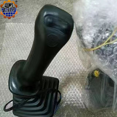 จอยสติ๊กฮันเดล 410113-00019 K1027929 พิเล็ตแวลล์ K1000556 สําหรับชิ้นส่วนเครื่องขุด Doosan