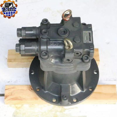 170303-00001 DX140LC มอเตอร์สลิว K1000101 K1007357B DX150 เครื่องขุด
