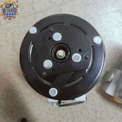 11Q6-90040 11Q6-90041 เครื่องบด AC สําหรับ R210-7 R210LC-7 ส่วนเครื่องขุด