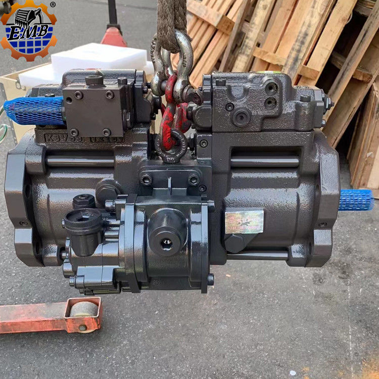 เครื่องขุดสําหรับปั๊มไฮดรอลิก Takeuchi TL135
